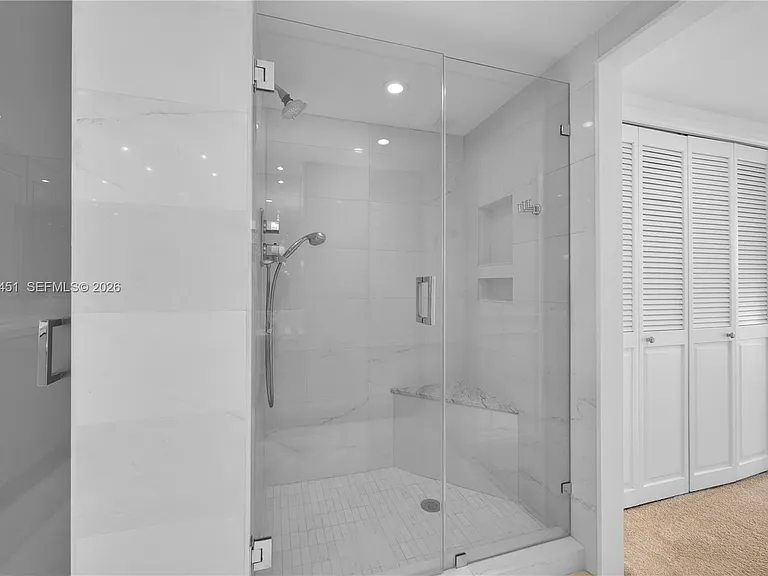 2 Grove Isle Dr #B907 — Photo 22