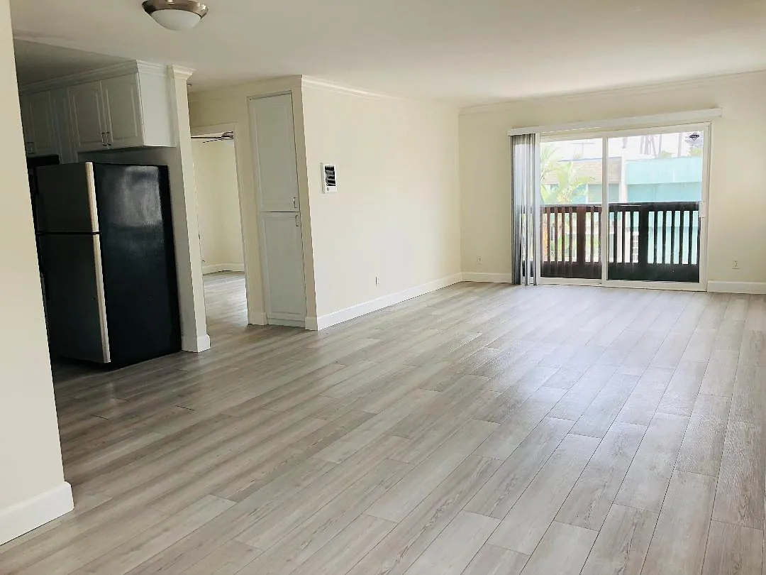 1 bed, 719 sqft, $2,400 — Photo 4