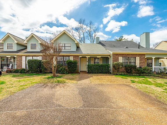 3rd image of 6780 Hickory Creek Rd