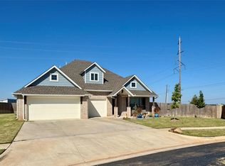 1325 Broadmoore Blvd, Moore, OK 73160