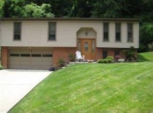 207 Cool Springs Rd, McKeesport, PA 15132