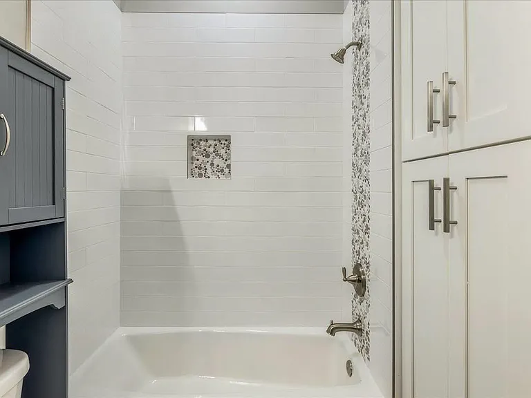 4072 Biltmore Ave — Photo 27