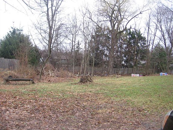 3rd image of 30 Alden Pl