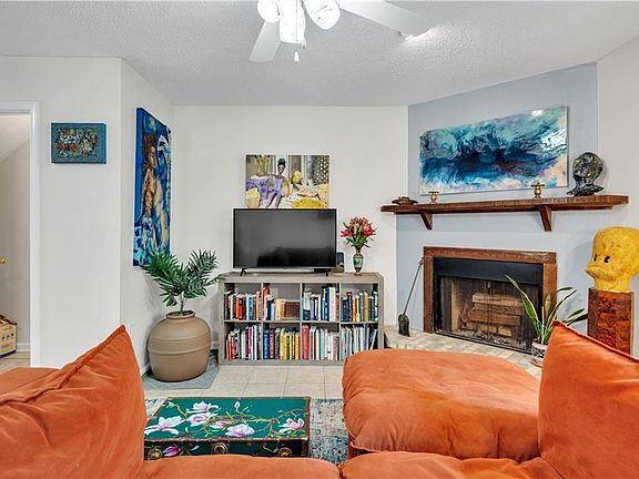 3rd image of 2632 Lepage St #2632