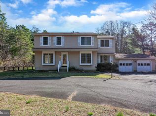 8 Spring Dr, Tabernacle, NJ 08088