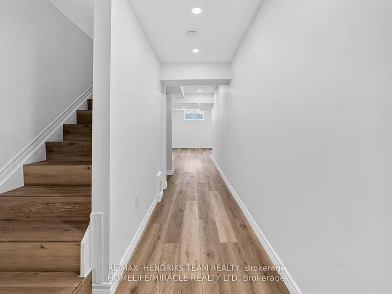 7353 Marvel Dr — Photo 26