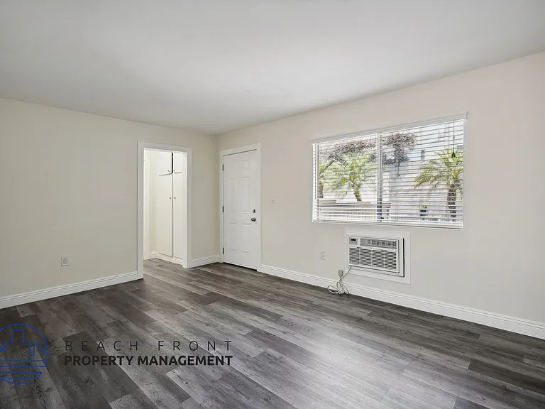 5447 Norwalk Blvd — Photo 19
