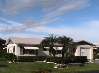 3296 Eiffel Dr, West Palm Beach, FL 33417