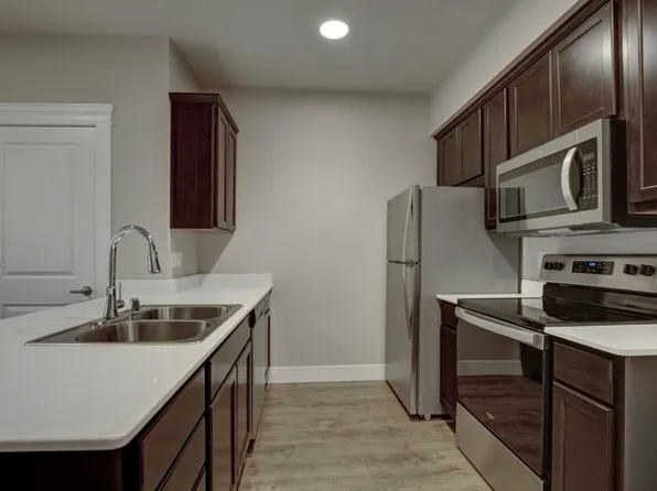 Toscana Apartment Homes, 6979 Birdseye Ave NE #6973-104, Olympia, WA 98516