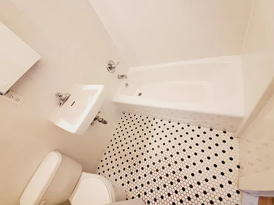 Rented by Ideal Properties Group | media 31