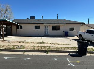 404 68th St SW, Albuquerque, NM 87121