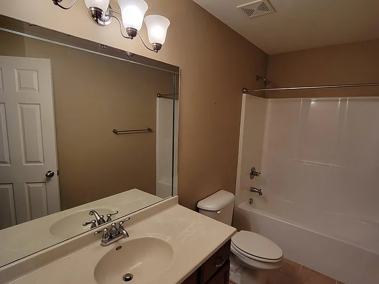 4155 Katherine Pl — Photo 15