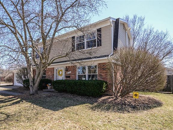 3rd image of 2289 Delaware Dr