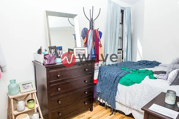 Rented by Gioia Realty | media 22