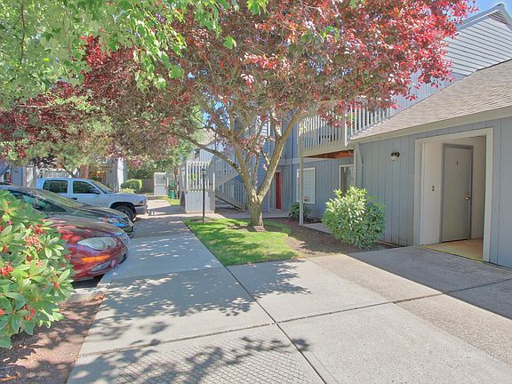 Apartment (Exterior)