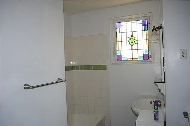 2328 Nashville Ave — Photo 17