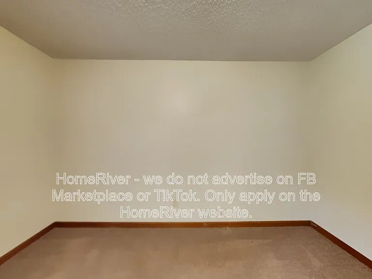 2551 Hunton Ct NE — Photo 16