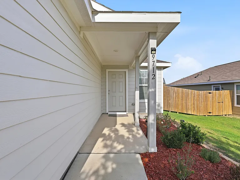 9712 Trusler Rd — Photo 3