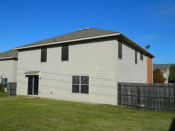 5th image of 1322 Kiwi Ct