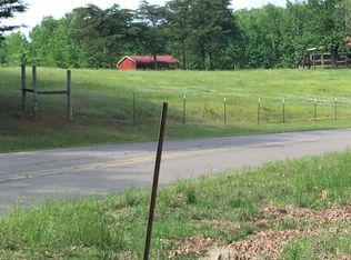 372 Nature Trl, Falkville, AL 35622