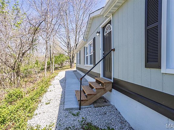 3rd image of 7648 Local Hillsboro Rd