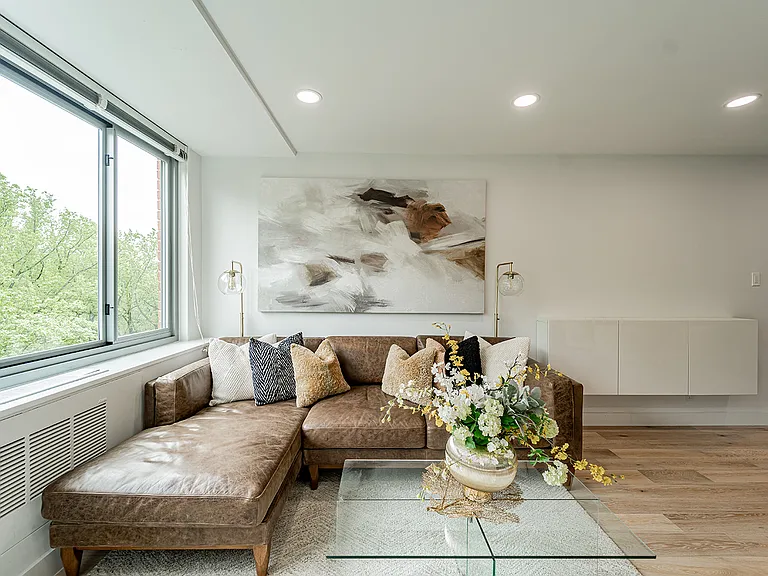 4200 Cathedral Ave NW #1005 — Photo 12