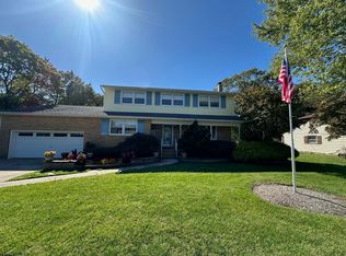 203 Rosemarie Dr, Egg Harbor Township, NJ 08234