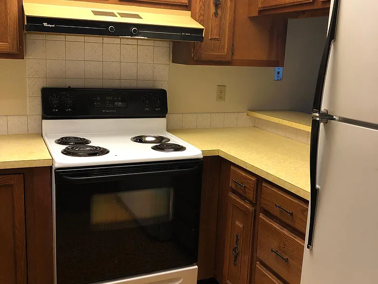 136 W Cora Ave — Photo 21