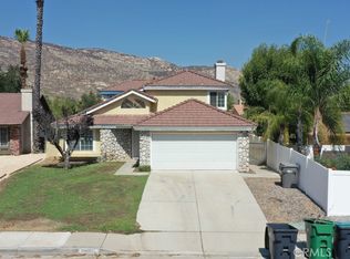 9694 Sycamore Canyon Rd, Moreno Valley, CA 92557