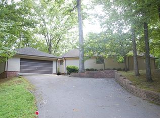 106 Fire Lake Dr, Manchester, TN 37355