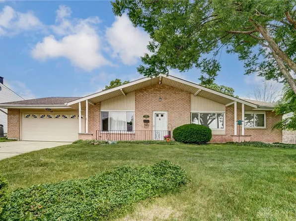 504 Rader Dr, Vandalia, OH 45377