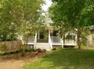 204 Beechtree Dr, Cary, NC 27513