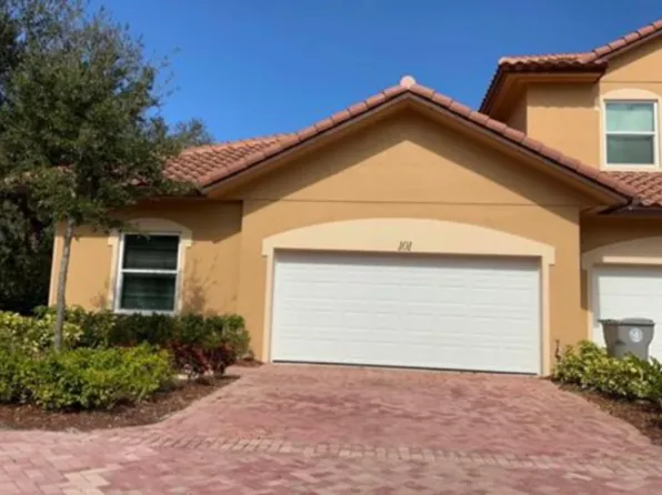 2905 65th Dr Unit 101, Vero Beach, FL 32966