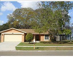 1st image of 529 Wynnwood Dr
