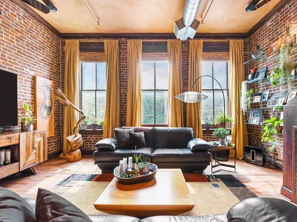 3501 Butler St APT 2B, Pittsburgh, PA 15201