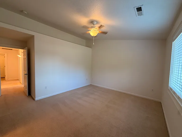 4805 NW Washington St — Photo 27