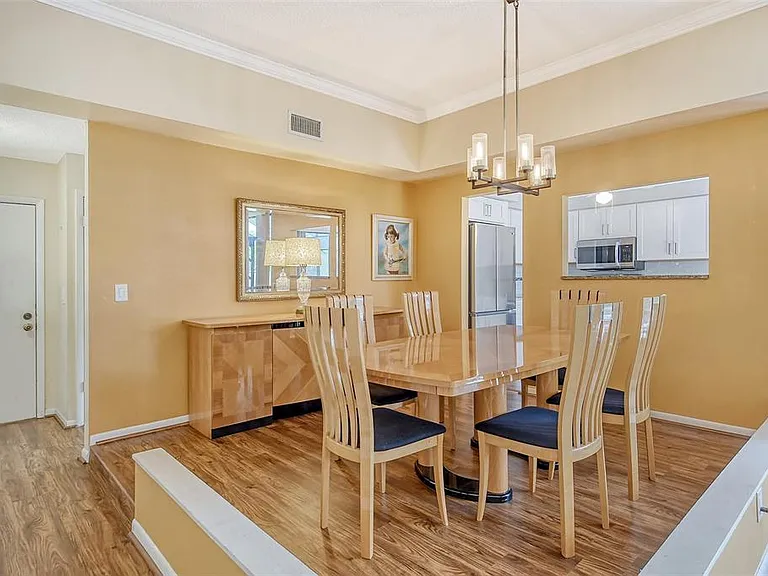 2517 Glebe Farm Close #H-2 — Photo 9