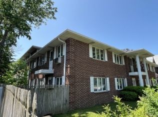 617 Michigan Ave APT 1, Sheboygan, WI 53081