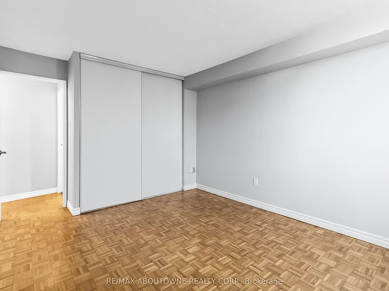 60 Park Ave #1003 — Photo 17