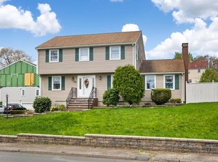 10 McCue Dr, Braintree, MA 02184