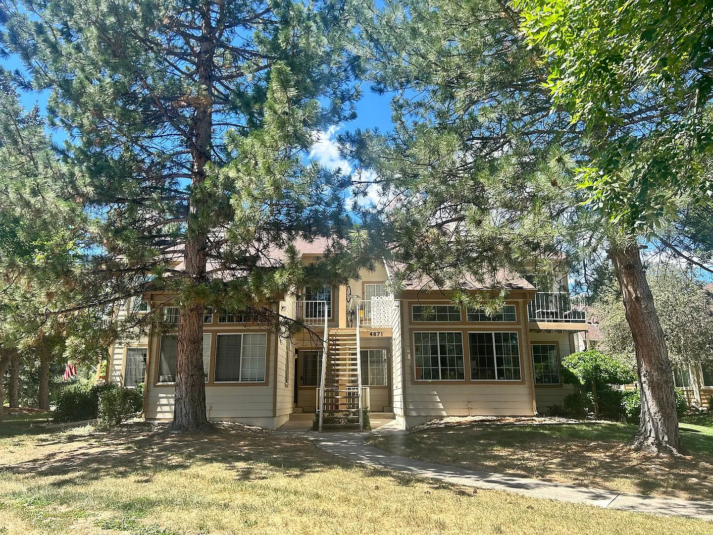 Charming 2 Bedroom Condo in Boulder's Powderhorn Community — Photo 1