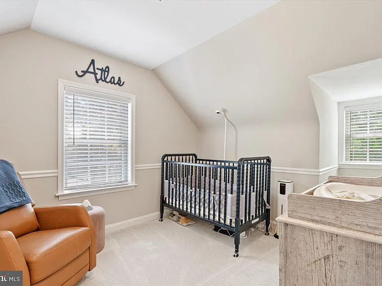 2819 Summerfield Rd — Photo 29