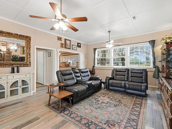 5th image of 4205 N Combee Rd