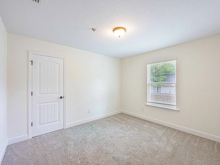 118 Michael Loop — Photo 10
