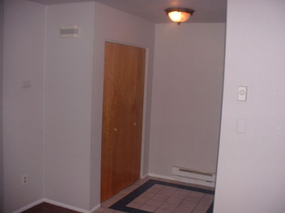 2nd image of 118 W Oak Ln #A