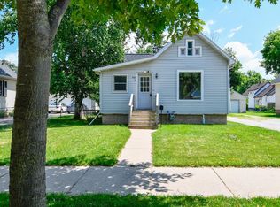 827 11th Ave, Green Bay, WI 54304