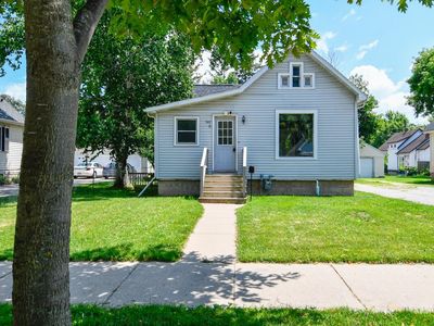 827 11th Ave, Green Bay, WI, 54304