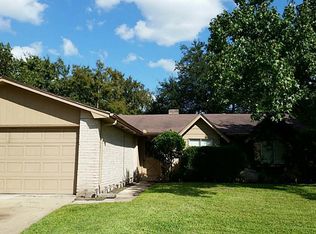 10515 Gulfstream Ln, Sugar Land, TX 77498