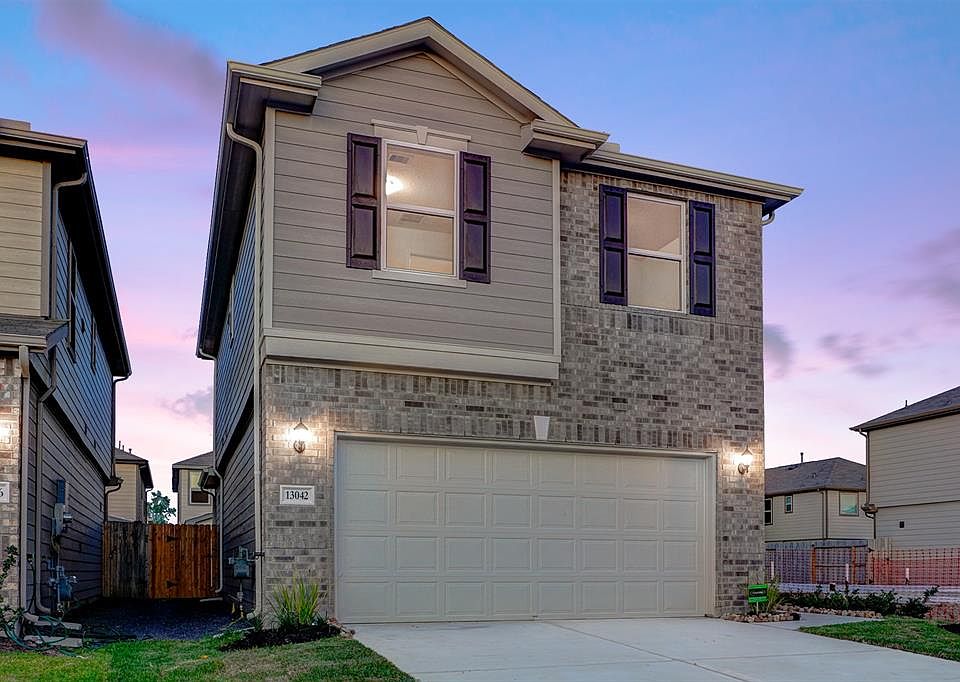 1st image of 13042 Mills Creek Meadow Dr