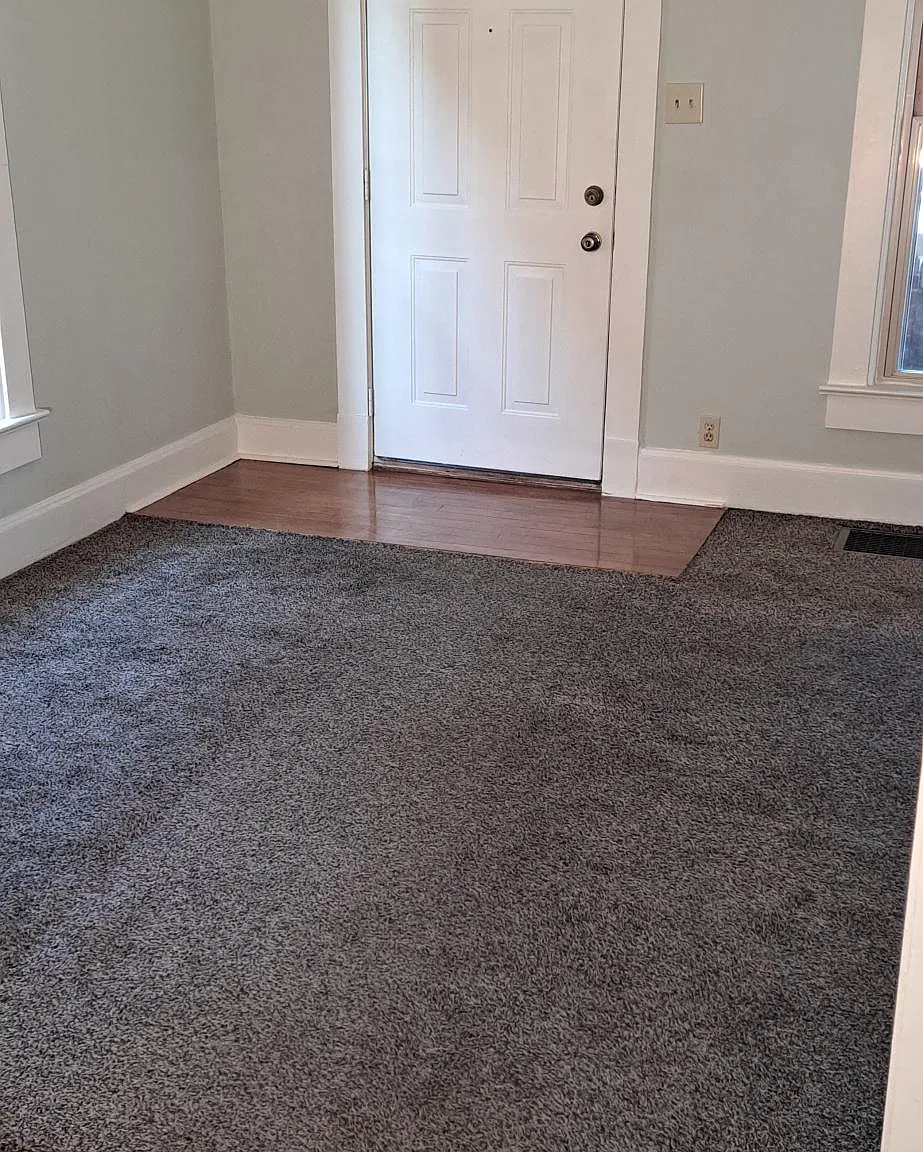 2 bed, 1300 sqft, $1,300 — Photo 1